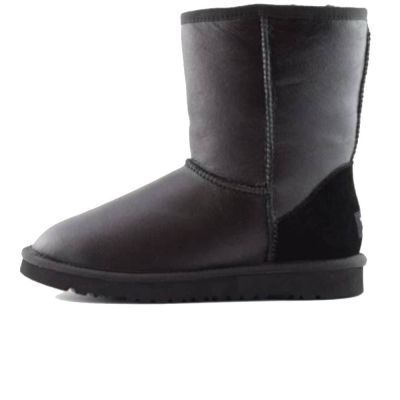 UGG Short II Lether