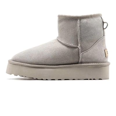 UGG Classic Mini Platform . 1155