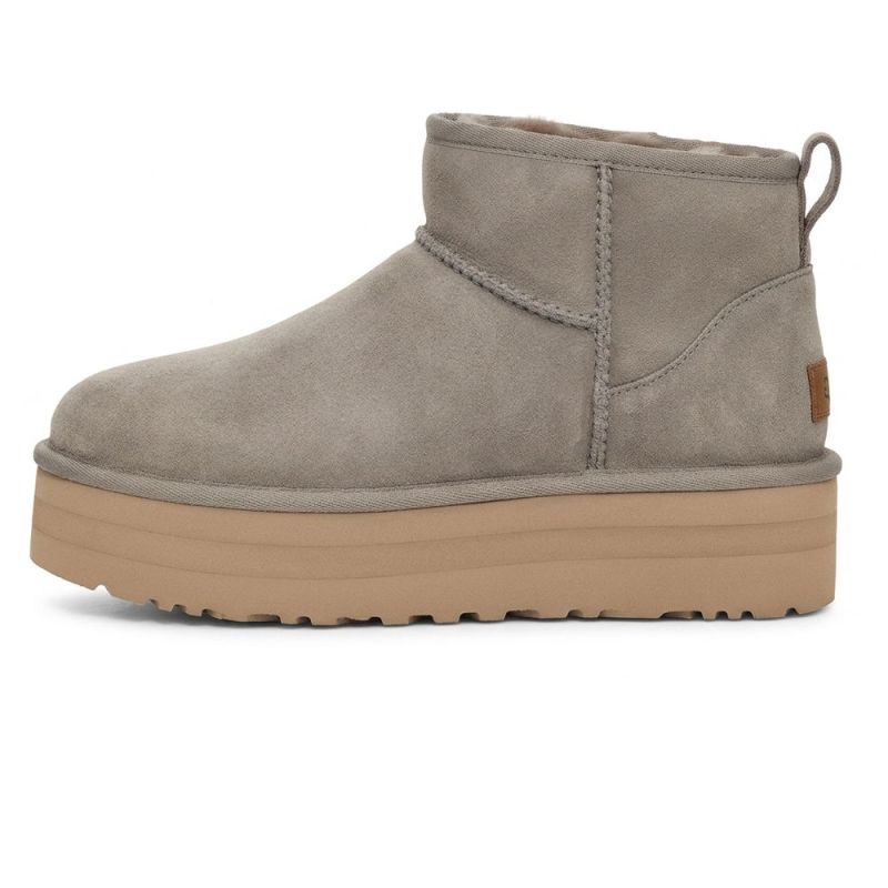 UGG Ultra Mini Platform v3