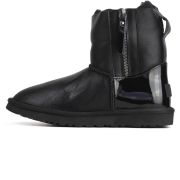 UGG Zip Short Black Leather Lacquer