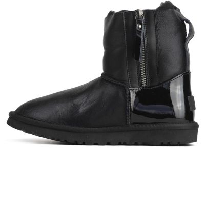 UGG Zip Short Black Leather Lacquer